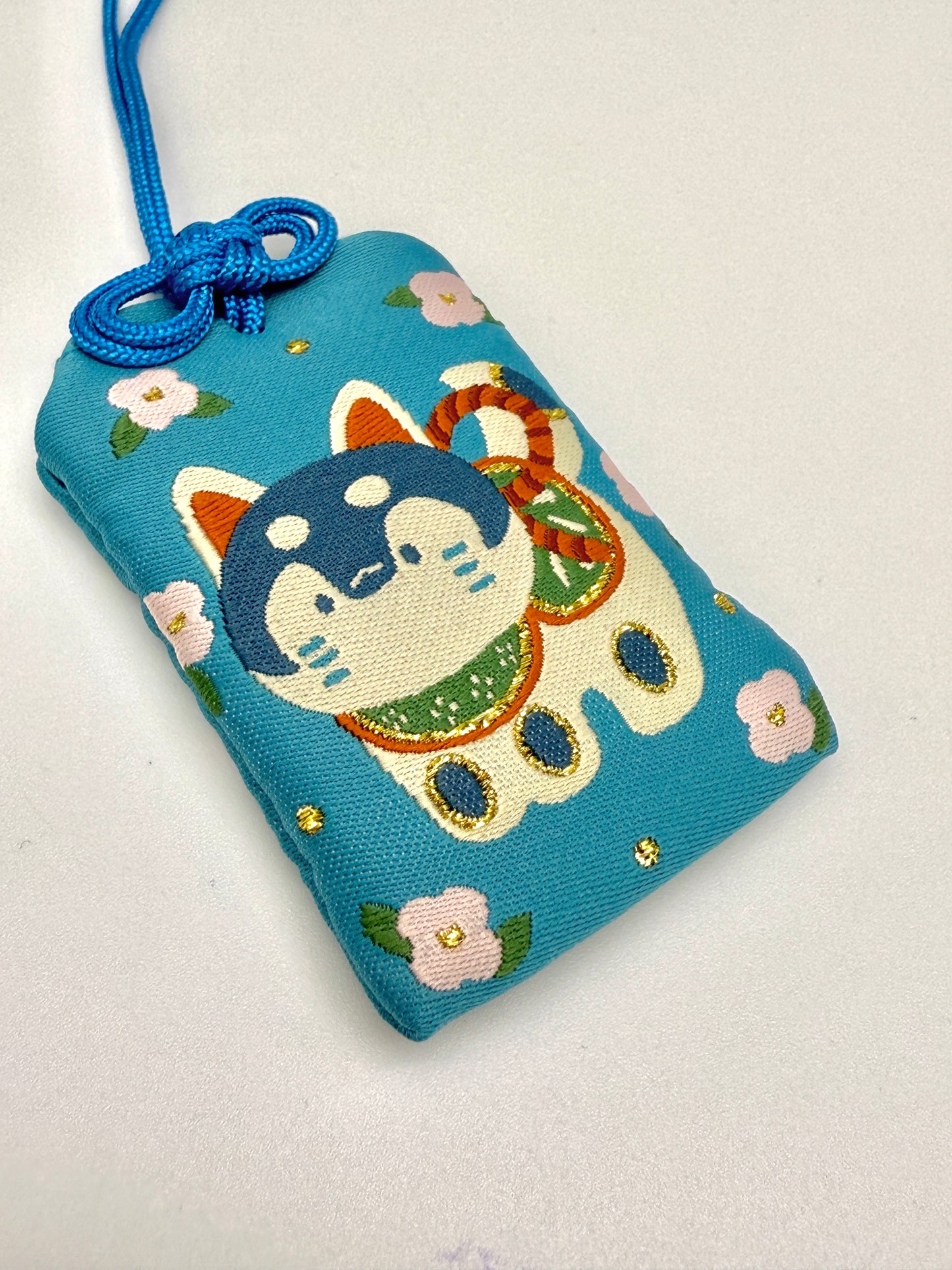 Lucky meow！招福小企鵝 ｜幸運御守（兩款入）